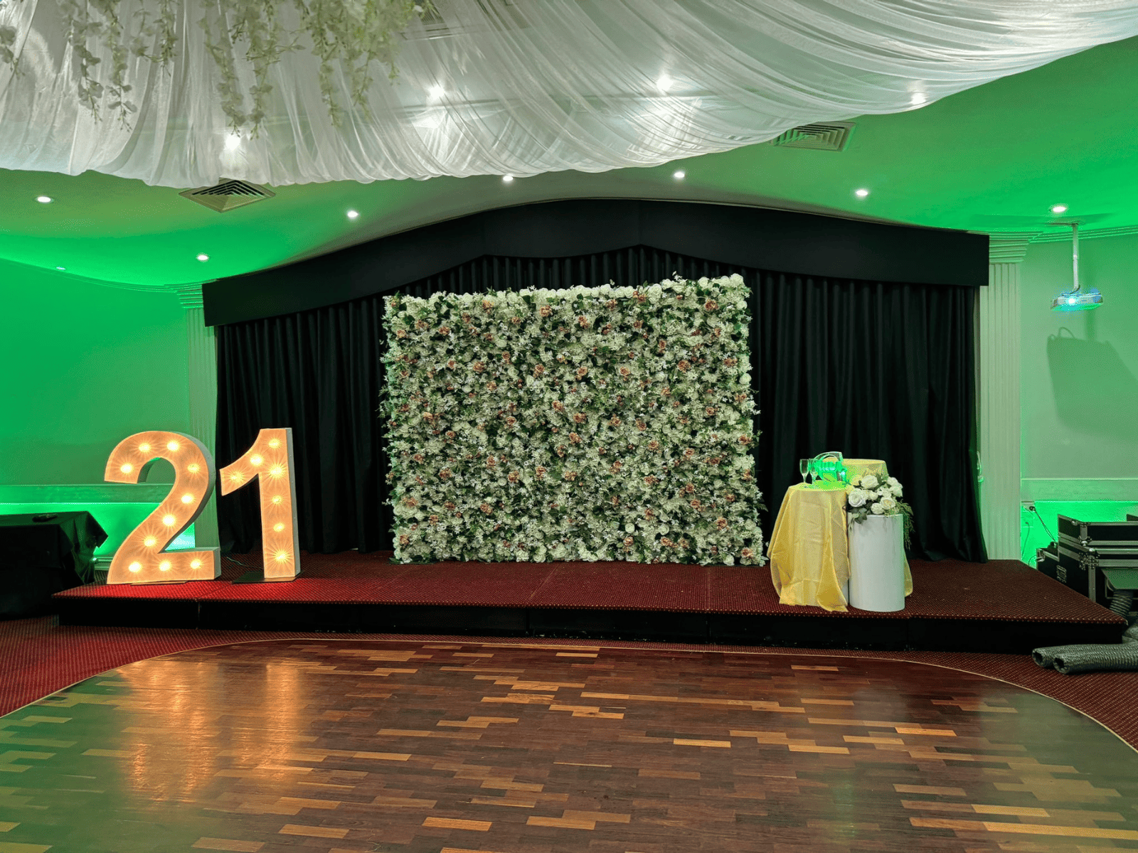 21 Birthday Venue1600by1200pximg2 Grand Star