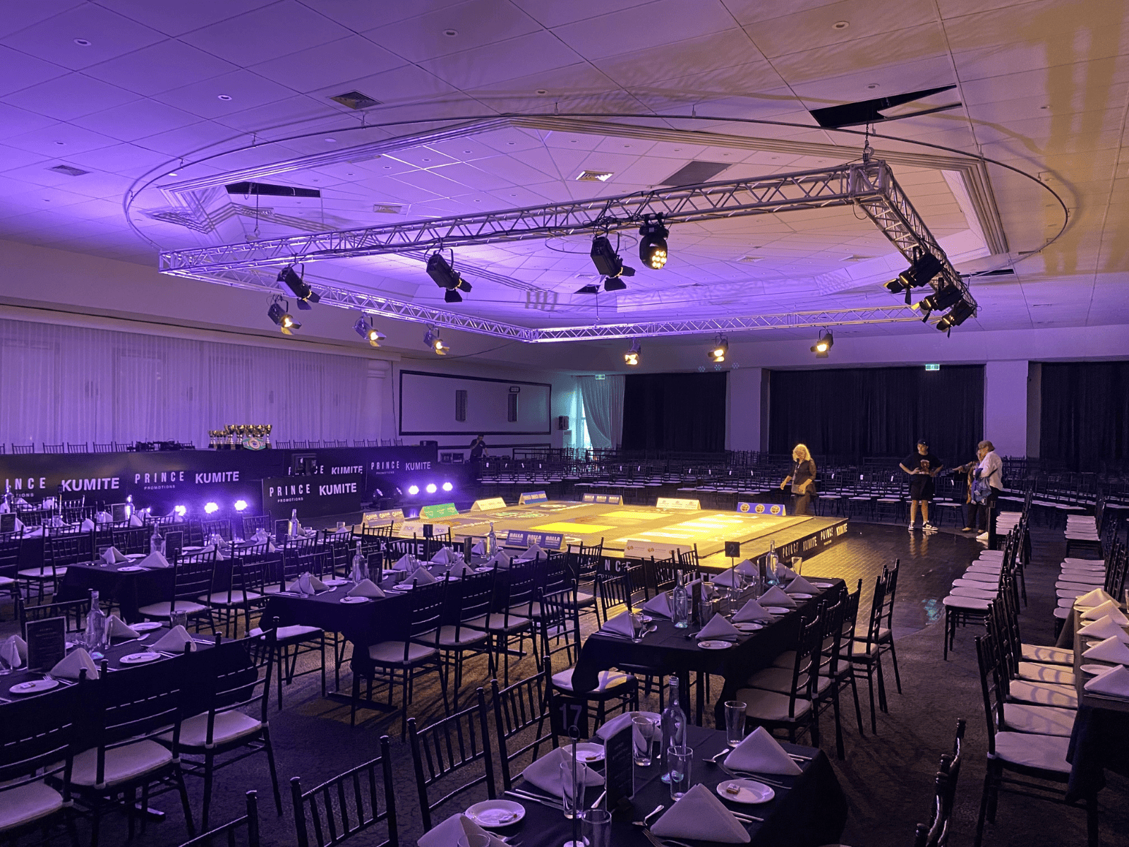 Community Events1600by1200pximg1 THEATRE - IMPERIAL ROOM 1