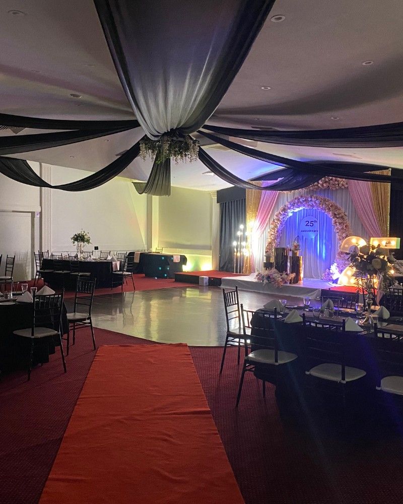 STARLIGHT ROOM